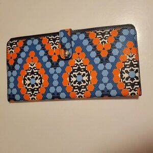 EUC Vera Bradley Geometric Design Long Wallet Travel Organizer- Orange and Blue